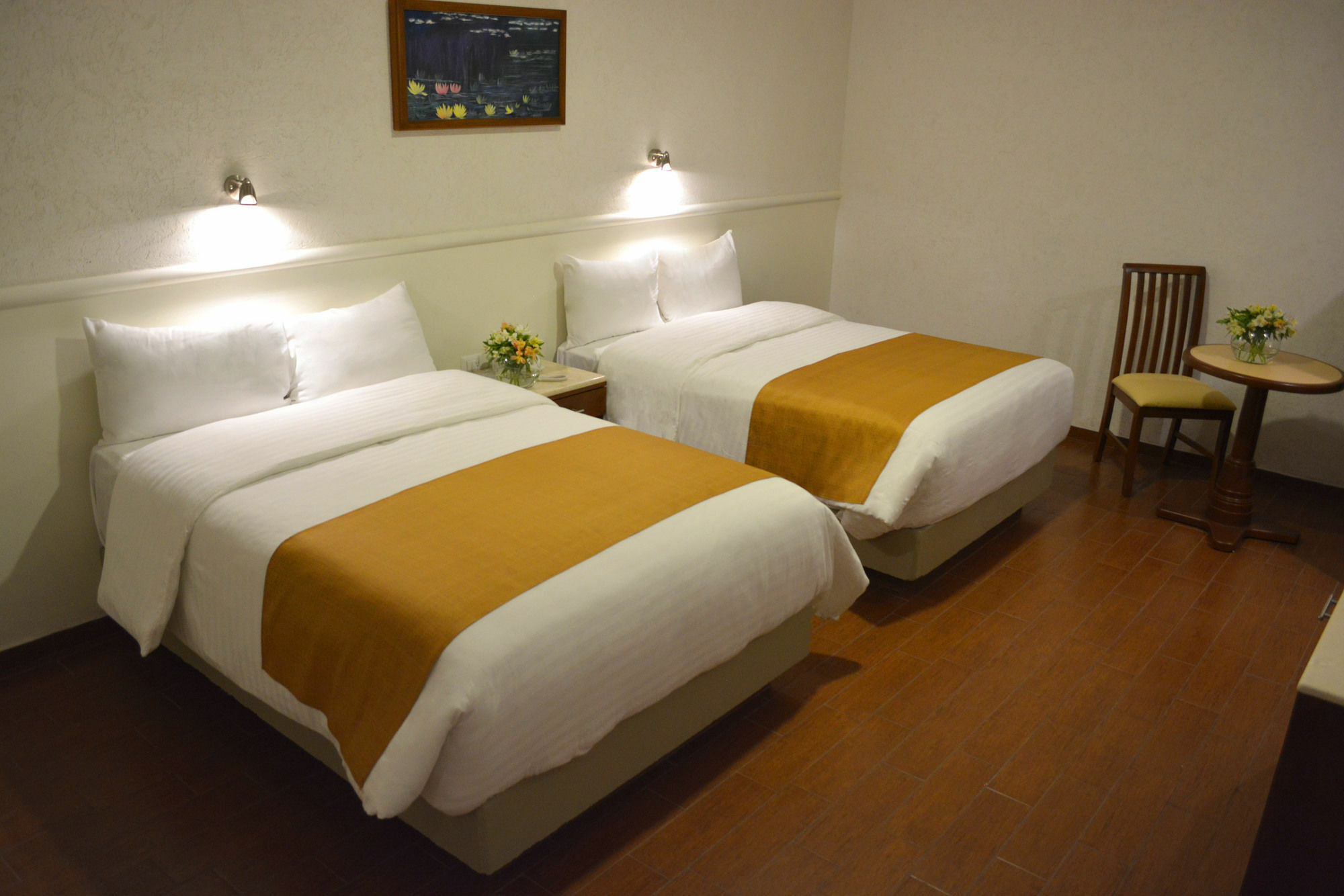 Eco Express Hotel Zamora Самора-де-Идальго Экстерьер фото